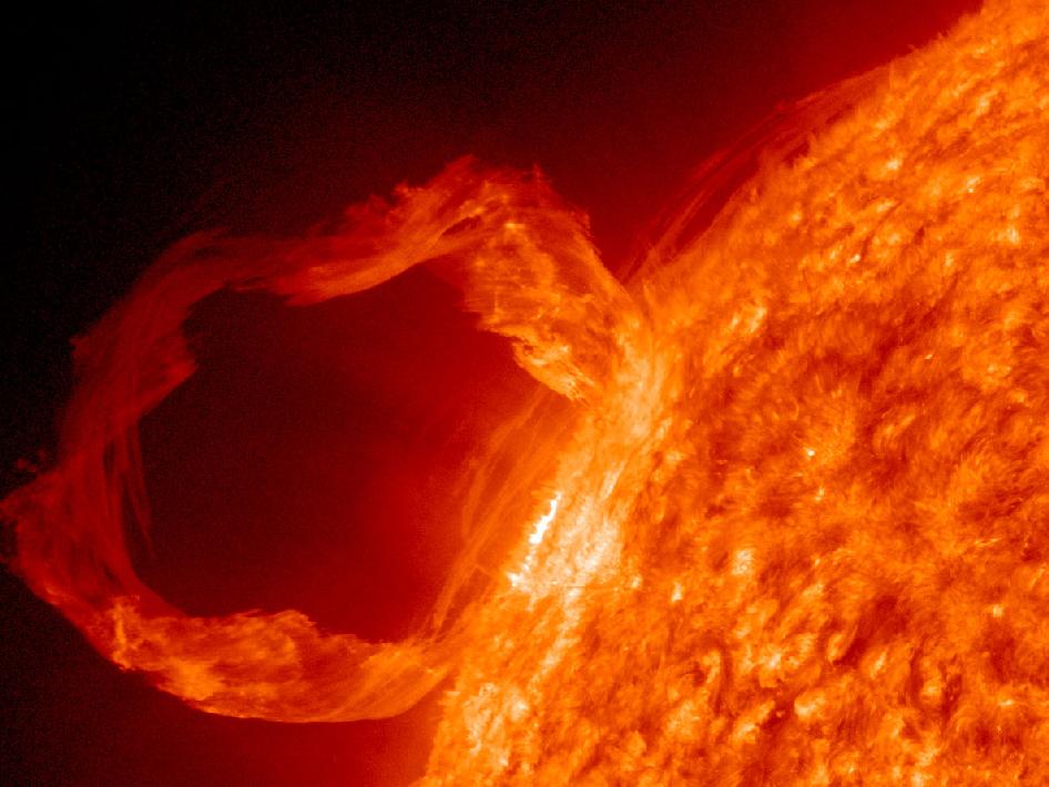 EXPLOSO SOLAR - FOTO DA NASA - CORDIALIDADE.